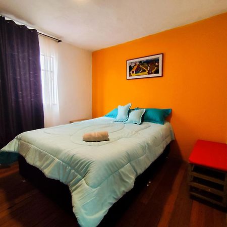 Mico Loco Casa Hostal Bogota Buitenkant foto
