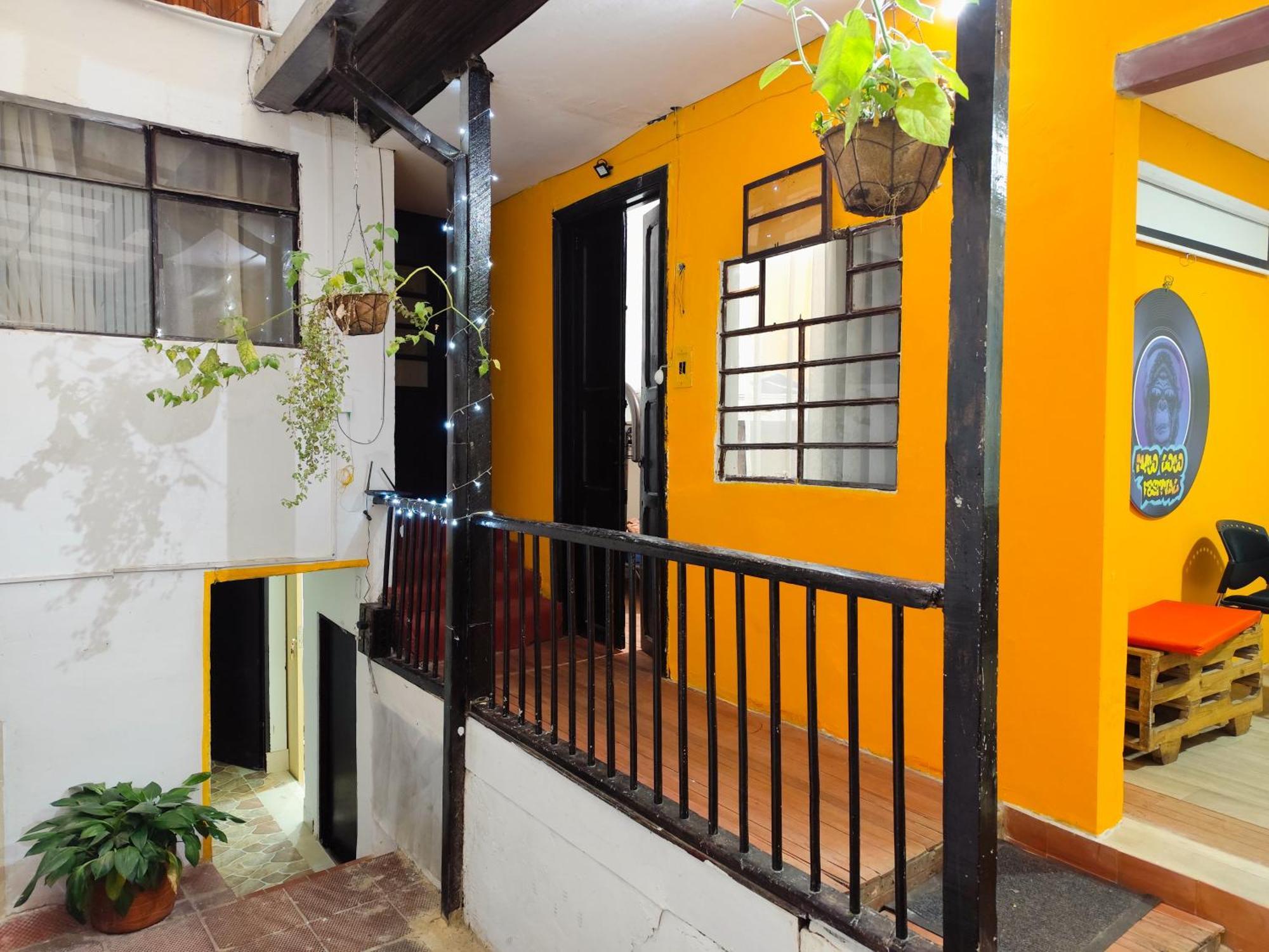 Mico Loco Casa Hostal Bogota Buitenkant foto